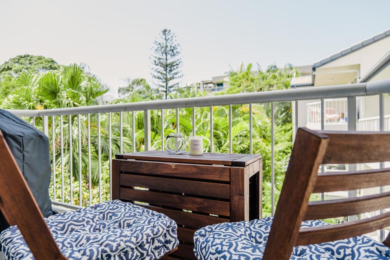 Heart Of Burleigh - Perfect Location With Pools Apartment